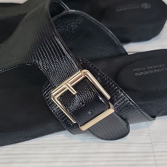 Giani Bernini Rivver t-strap thong sandals in black Women's Size 8.5 - Picture 4 of 10